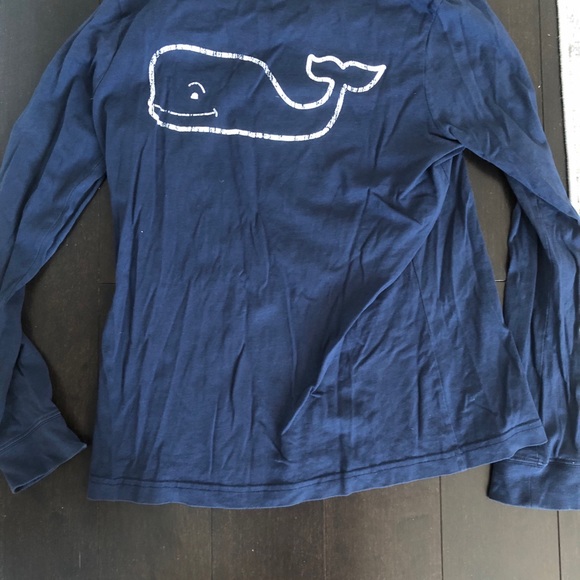 Vineyard Vines navy long sleeve. Size medium - Picture 2 of 3